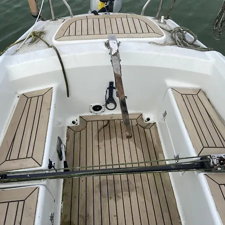 Botel Location Petit Voilier La Rochelle (Charente-Maritime)