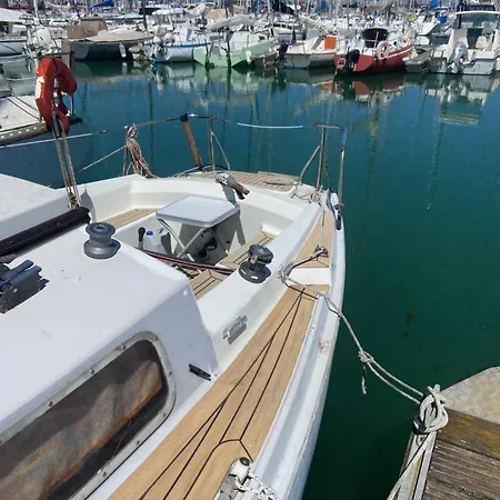 Location Petit Voilier * La Rochelle (Charente-Maritime)