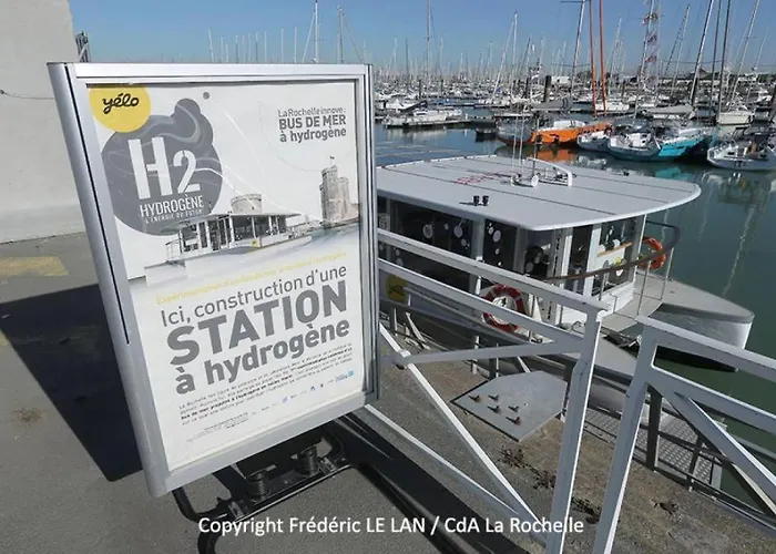Location Petit Voilier Botel La Rochelle (Charente-Maritime)